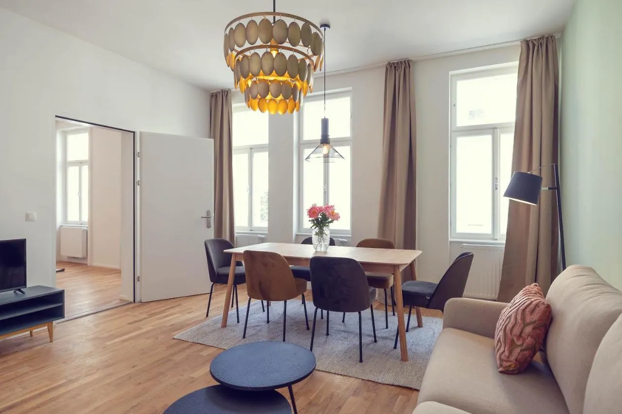 The 77 Erna Apartment Vienna